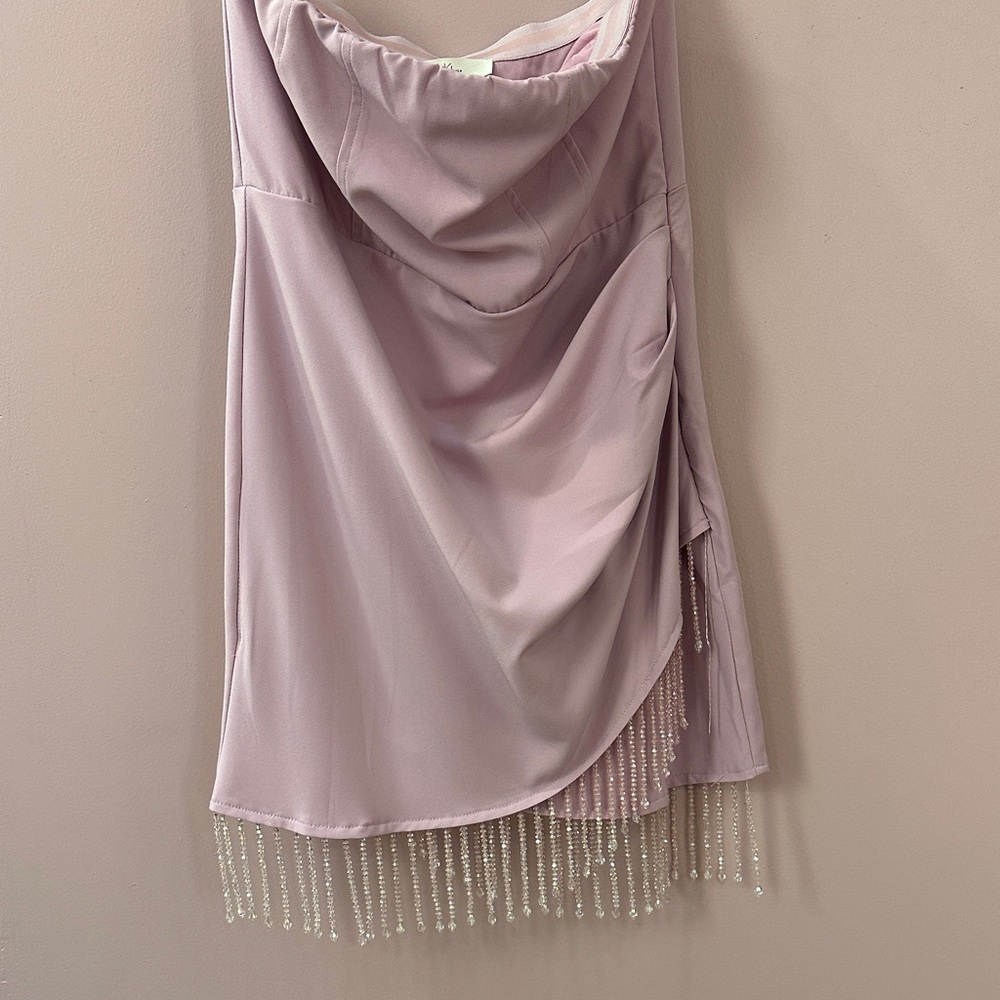 Elegant Strapless Dress in Light Purple